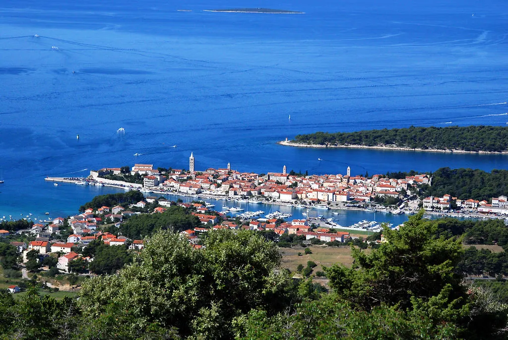 Apartments Villa Olga Rab Town