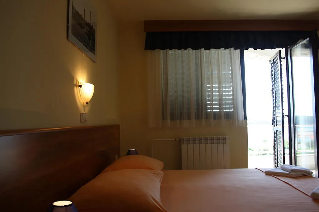 Apartments Villa Olga Rab Town